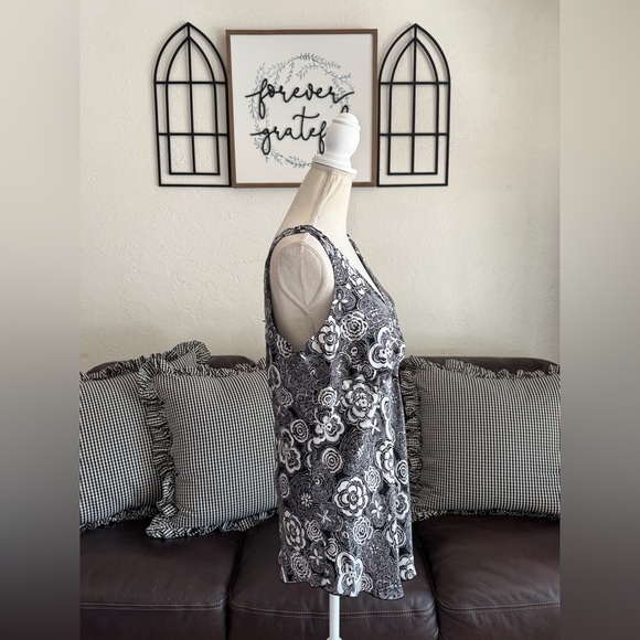 Vintage 100% Silk Old Navy Maternity Top Size XL Floral Print Summer Casual - Picture 3 of 10